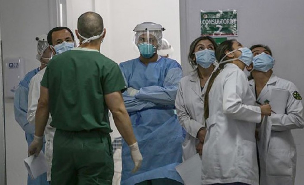 Buyur burdan yak: Sağlık çalışanlarının mesai ücretlerini kestiler