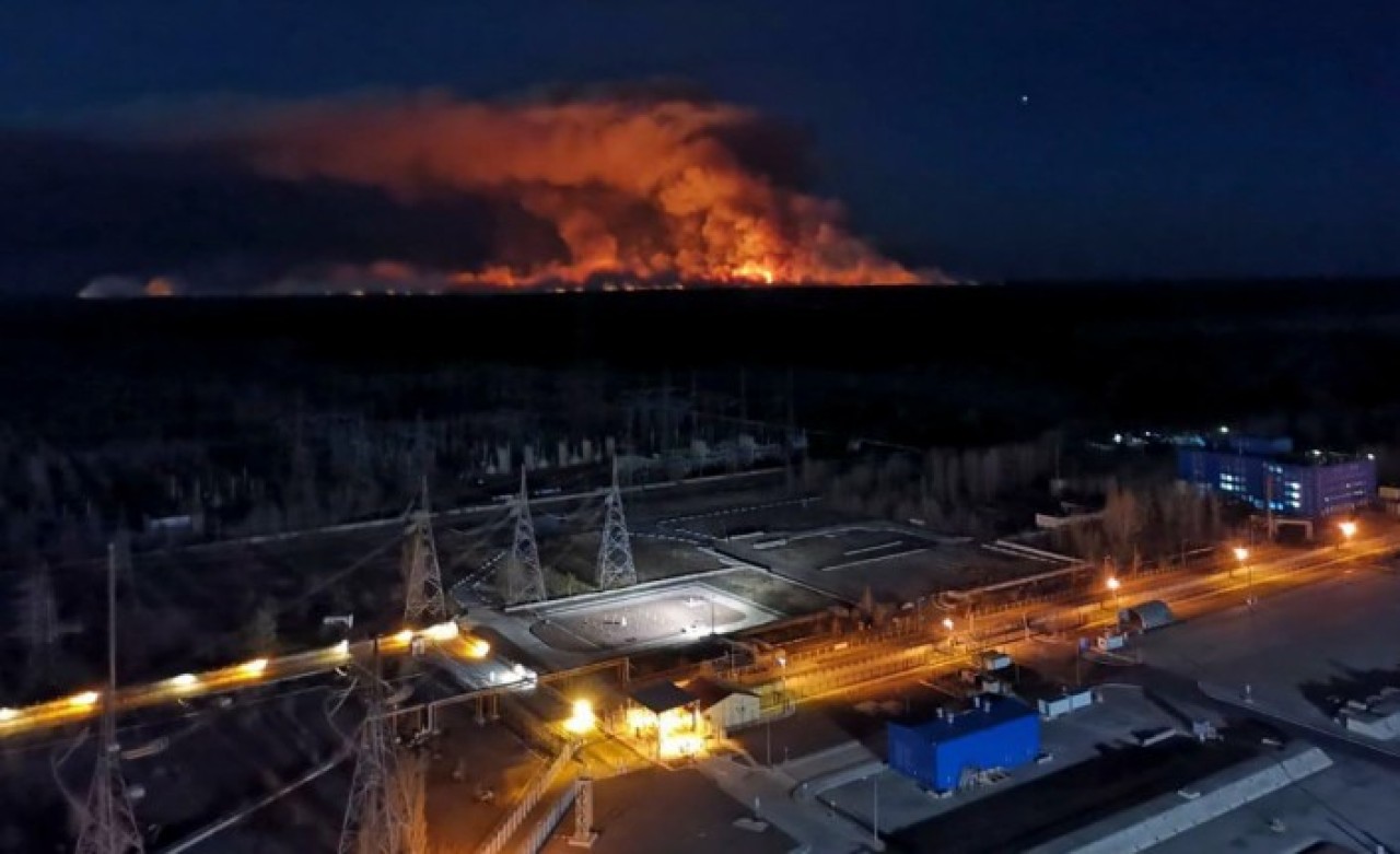 Çernobil Nükleer Santrali yangının eşiğinde: Radyasyon 14 katına çıktı!