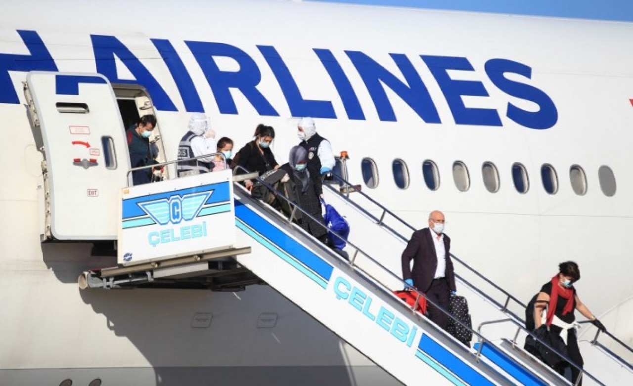 Cibuti'de mahsur kalan Yunan denizcileri Türkiye kurtardı