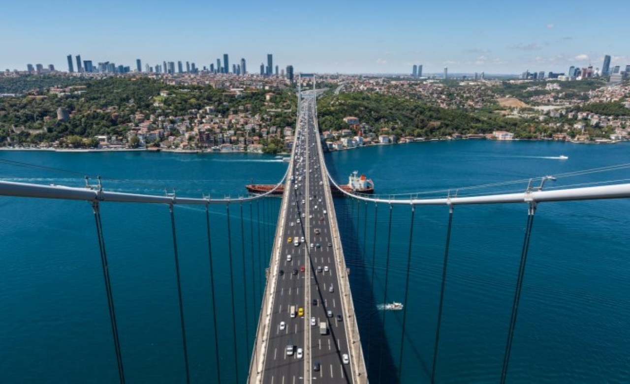 Deniz yoluyla İstanbul'a giriş çıkış yasaklandı