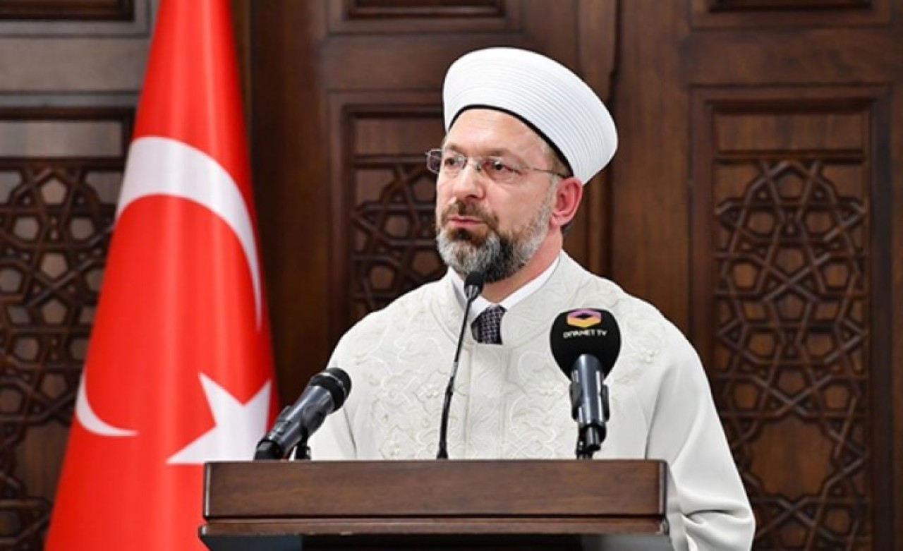 Diyanet İşleri Başkanı Ali Erbaş'ın eşcinsellik ile ilgili sözleri sosyal medyayı karıştırdı!