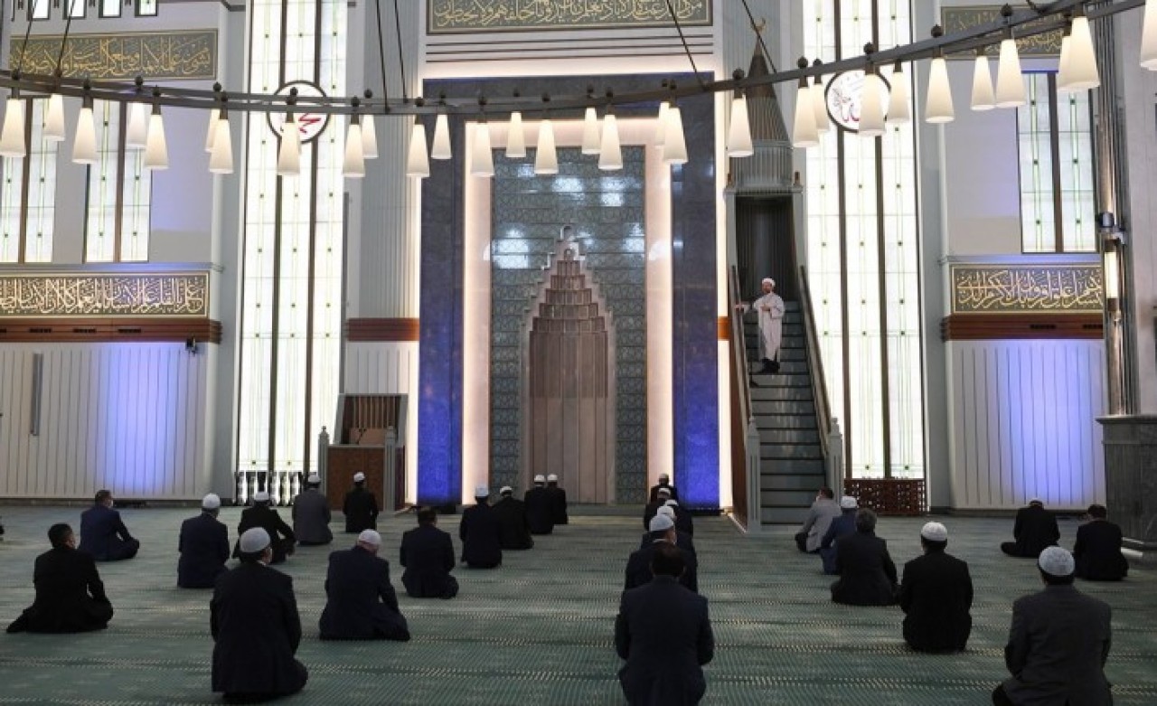 Diyanet'ten flaş 'Cuma namazı' kararı