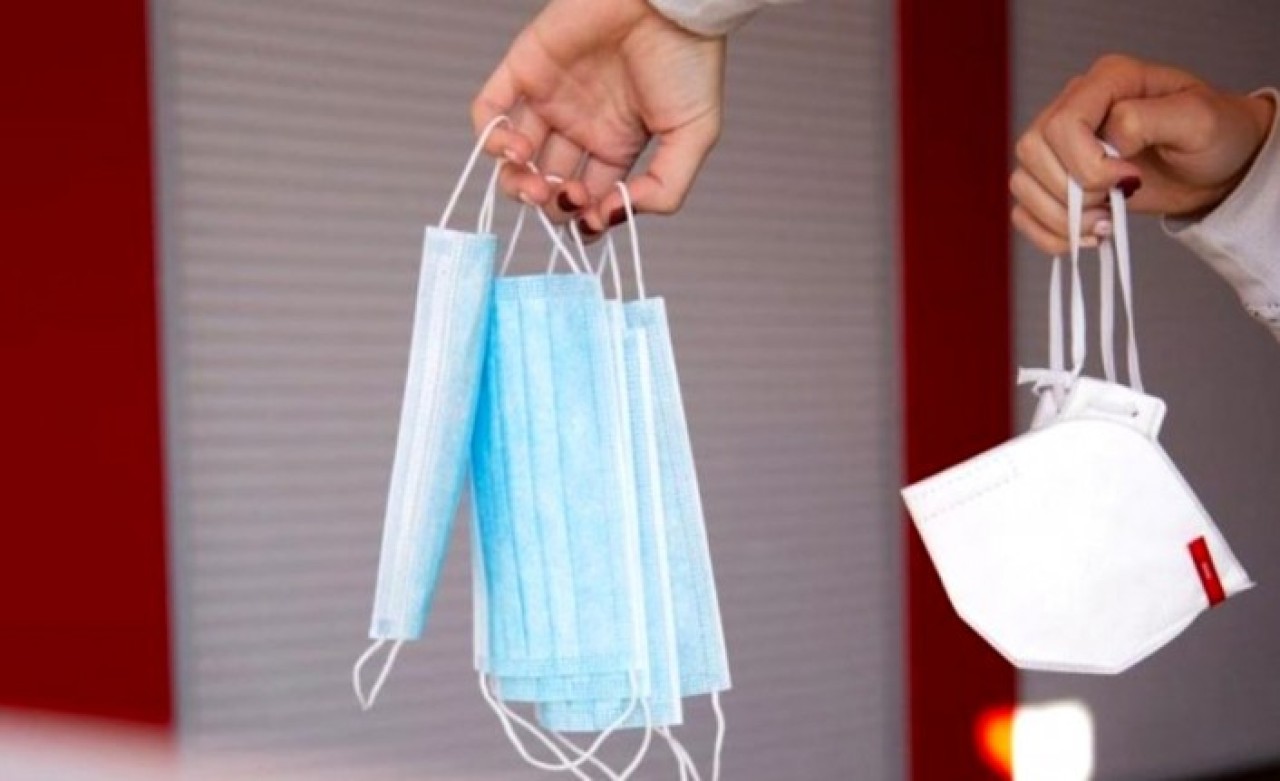 Eczanelerden ücretsiz maske temini hakkında açıklama!