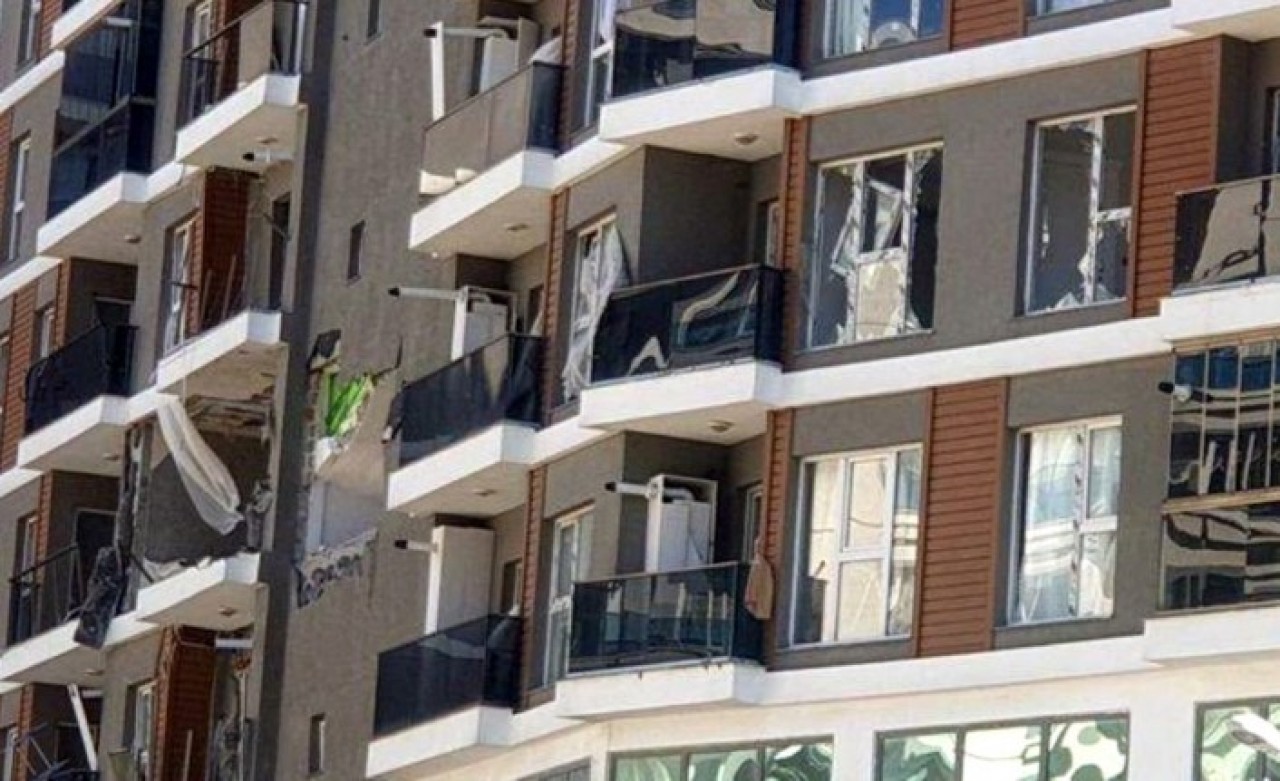 Esenyurt'ta patlama meydana geldi: Yaralılar var!