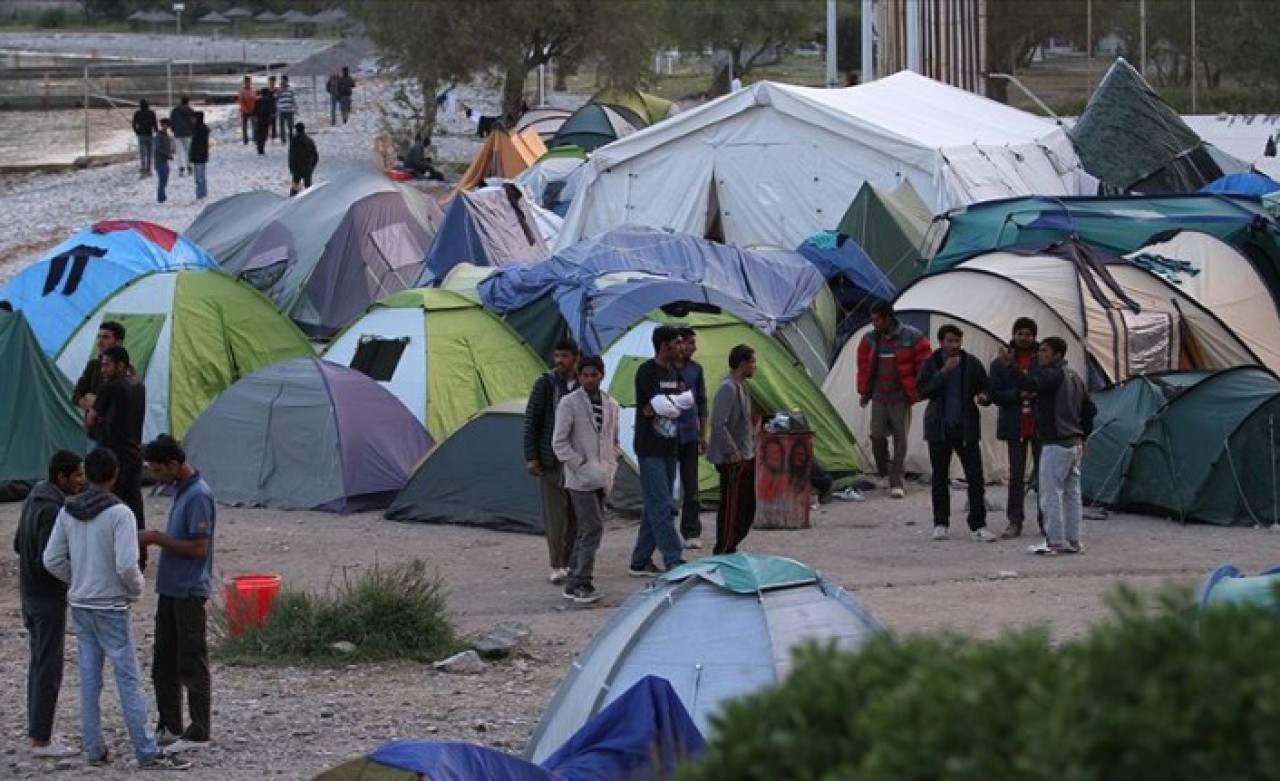 Göçmen kampında panik: Karantina altına alındı