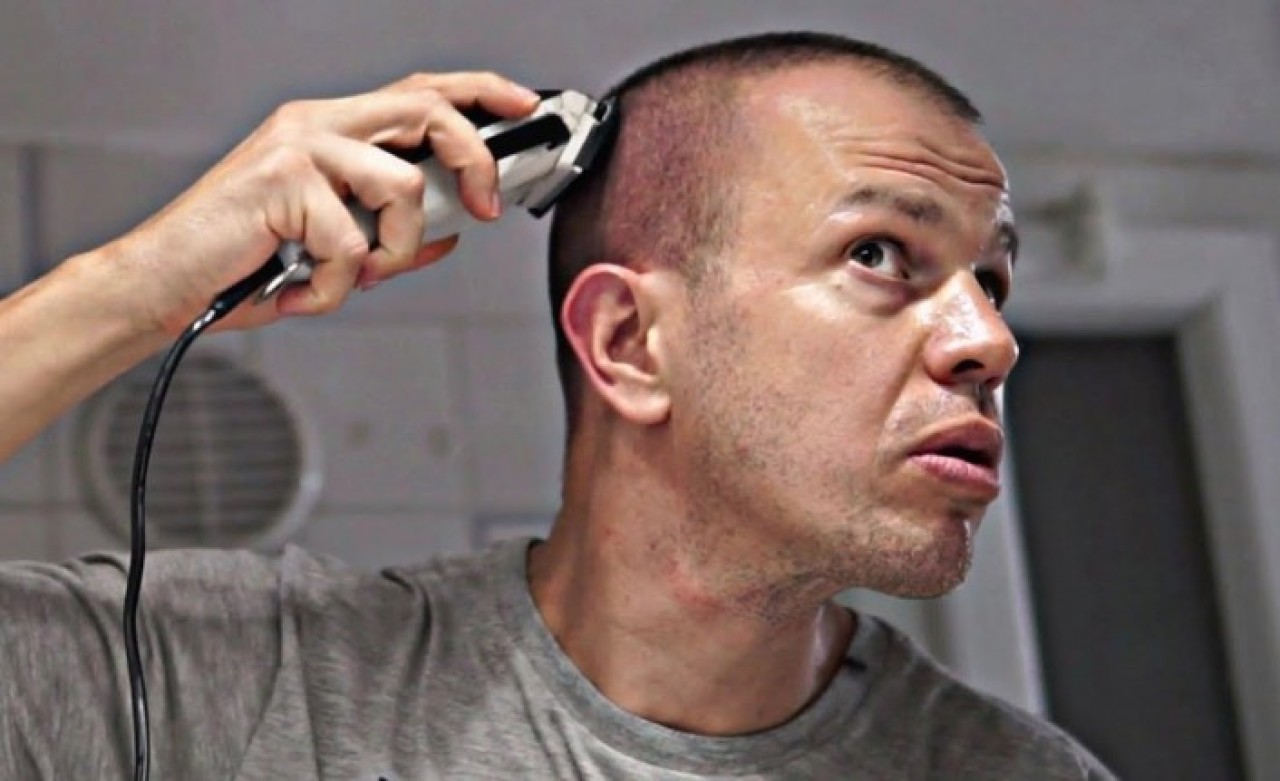 Herkes kendi kendine traş oluyor: Berberler isyanda!