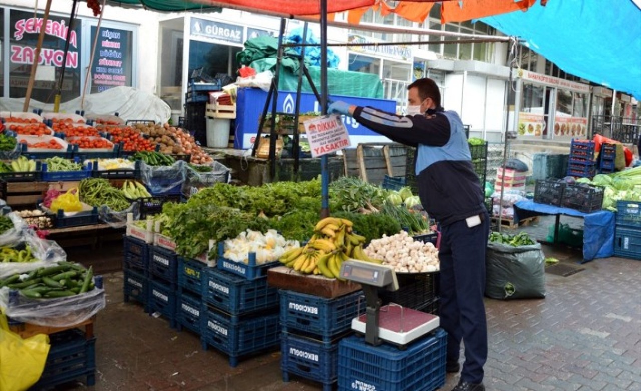 İçişleri Bakanlığı'ndan koronavirüs nedeniyle pazarlar için flaş karar
