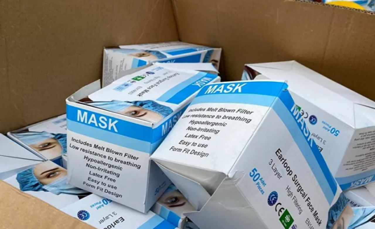 İstanbul'da maske operasyonu: Bir konteyner dolusu sağlık malzemesine el konuldu