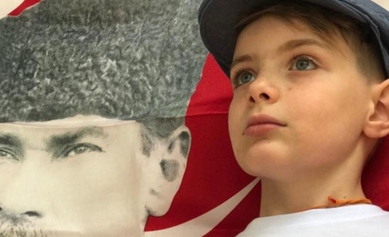 İtalyan çocuktan duygulandıran Türkiye mesajı