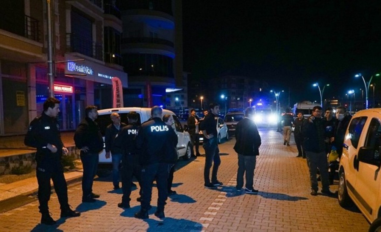 Jandarmaya silahlı saldırı: 2 asker yaralandı