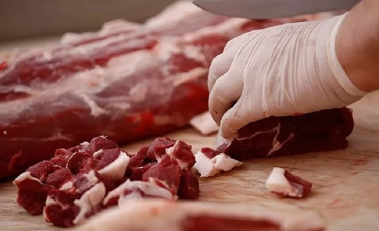 Kasap,  manav,  şarküteri ve yufkacıların izni iptal edildi