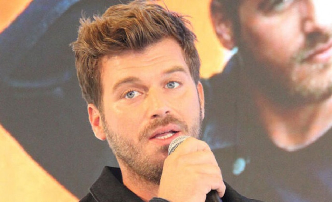 Koronavirüs mü? Kıvanç Tatlıtuğ hastaneye kaldırıldı