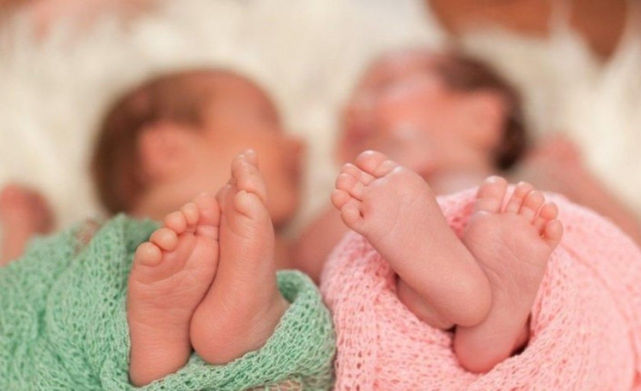Pes artık: Yeni doğan ikizlerin adını 'Corona' ve 'Covid' koydular
