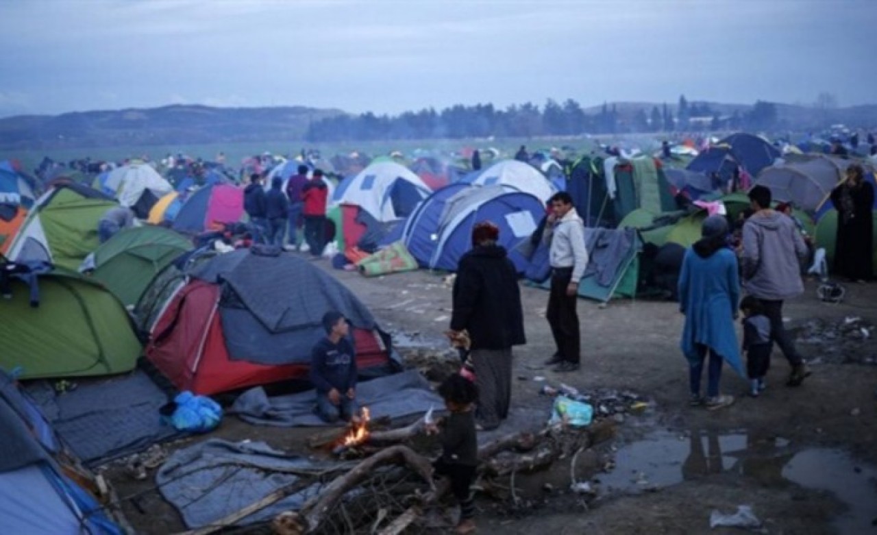 Sığınmacıların koronavirüs test sonucu pozitif çıktı: Kamp karantinaya alındı