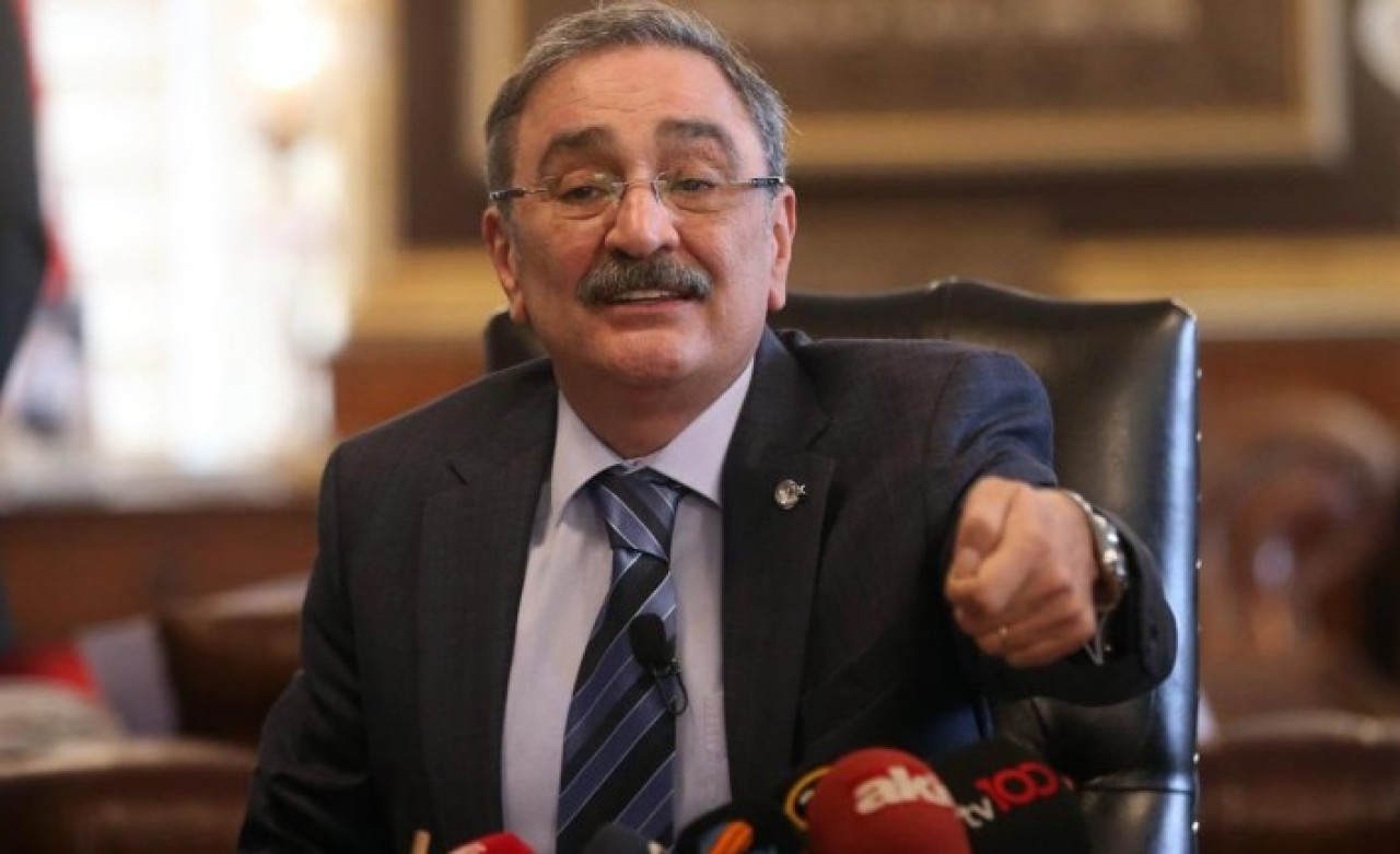 Sinan Aygün bunu da yaptı: Personel kıyımı