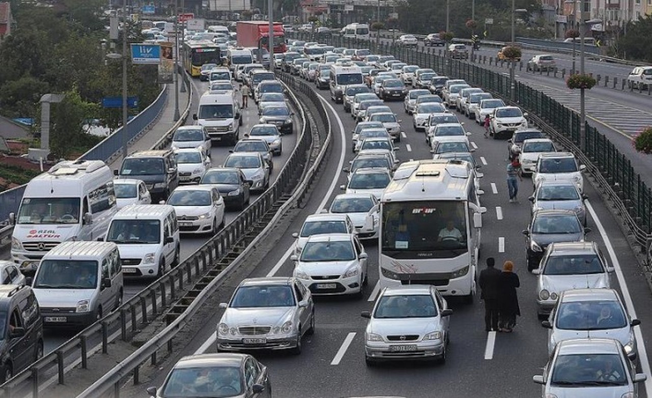 Aracı olan milyonlarca kişiyi ilgilendiriyor! Ceza ücreti düşürüldü