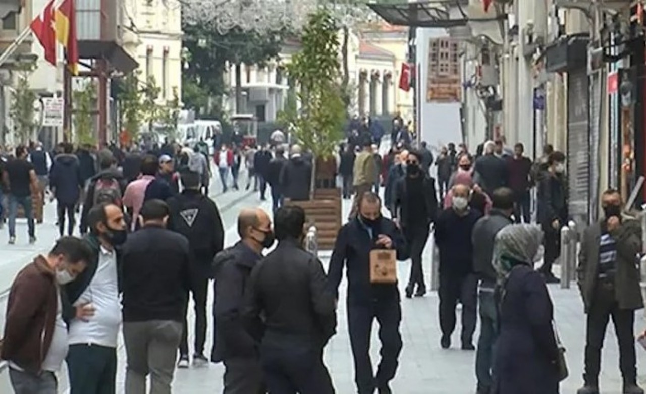 Bakan Koca: "İstiklal Caddesi,  bugün iyi bir görüntü vermedi"