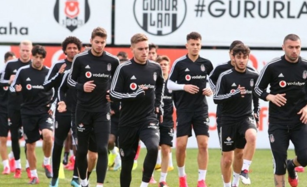 Beşiktaş'ta 8 kişinin koronavirüs test sonucu pozitif çıktı