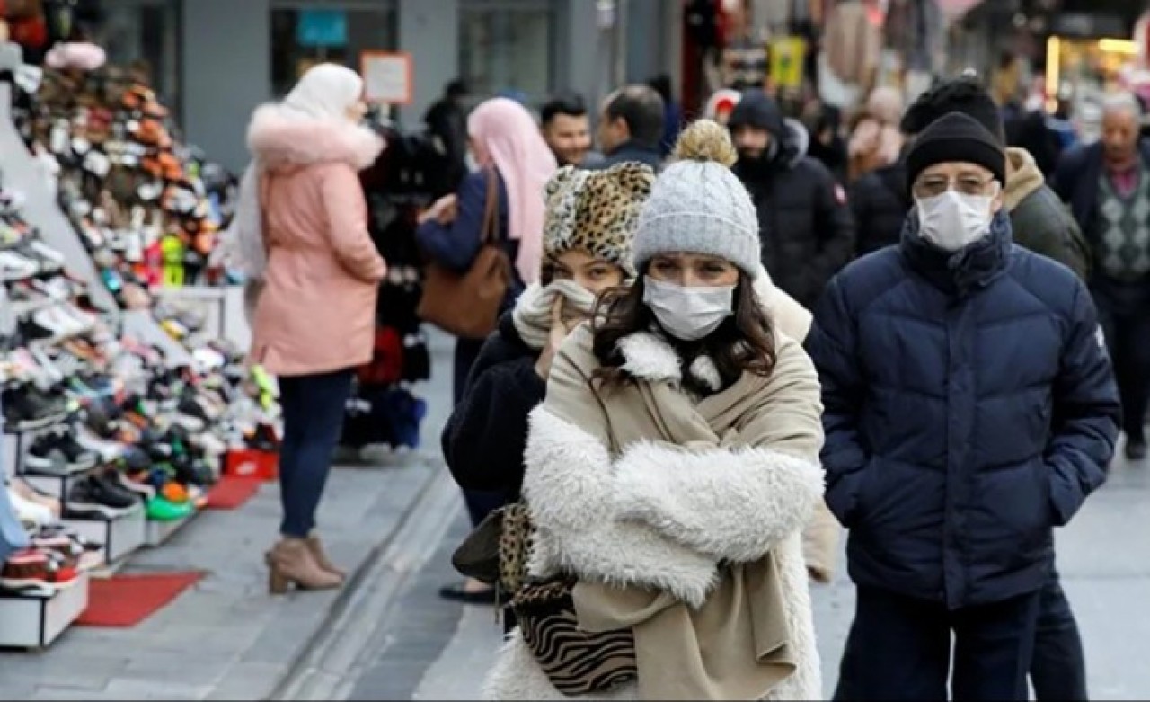 Bir ilde daha sokağa maskesiz çıkmak yasaklandı!
