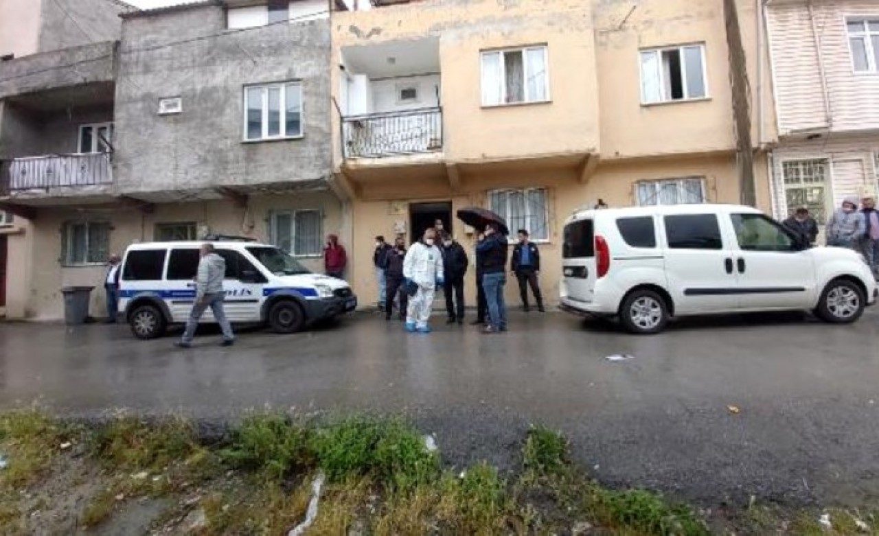 Boğaziçi Üniversitesi öğrencisi Burak Coşkun,  evinde ölü bulundu