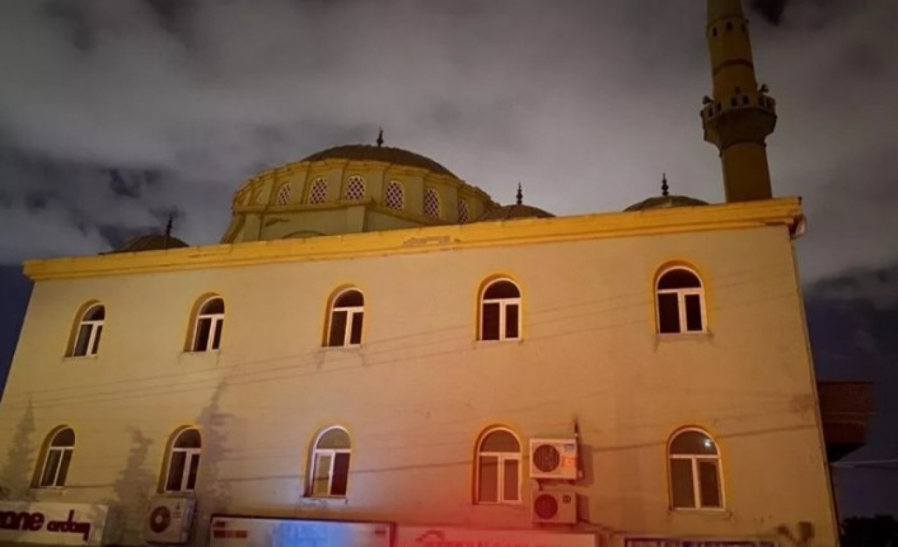 Camilerden korsan müzik yayını soruşturmasında yeni gelişme