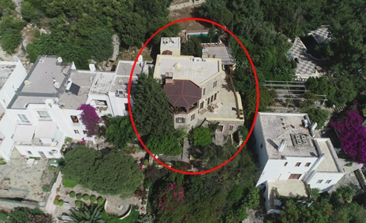 Bodrum'da hazine arazisini işgal eden Can Dündar'a rekor ceza