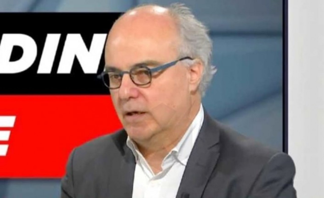 Fransız doktorun "Tükürmenin Ramazan ayı ibadeti olduğu" iddiası tepki çekti!