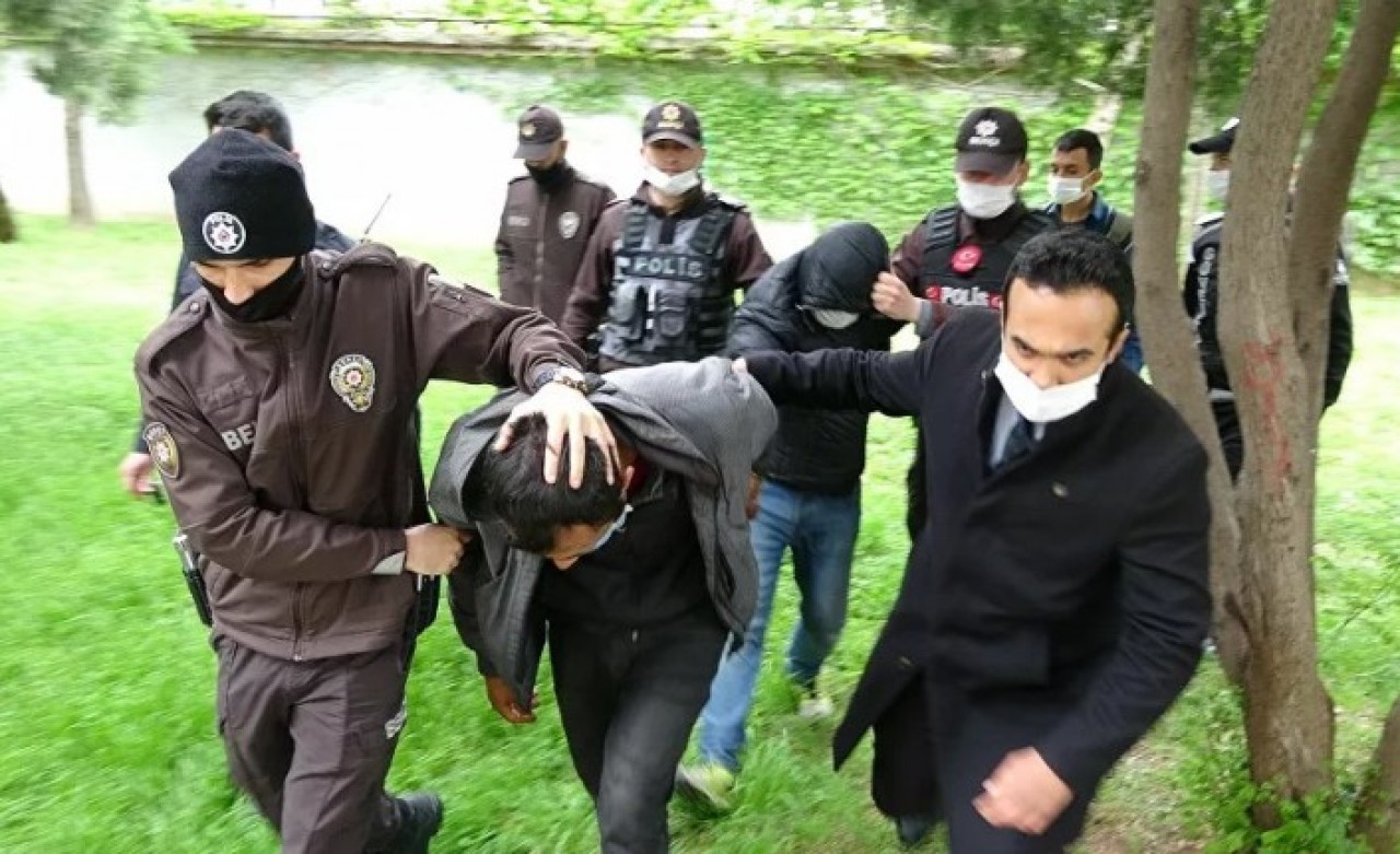 Gezi Parkı'nda iğrenç olay: 12 yaşındaki kız çocuğunu taciz ettiler