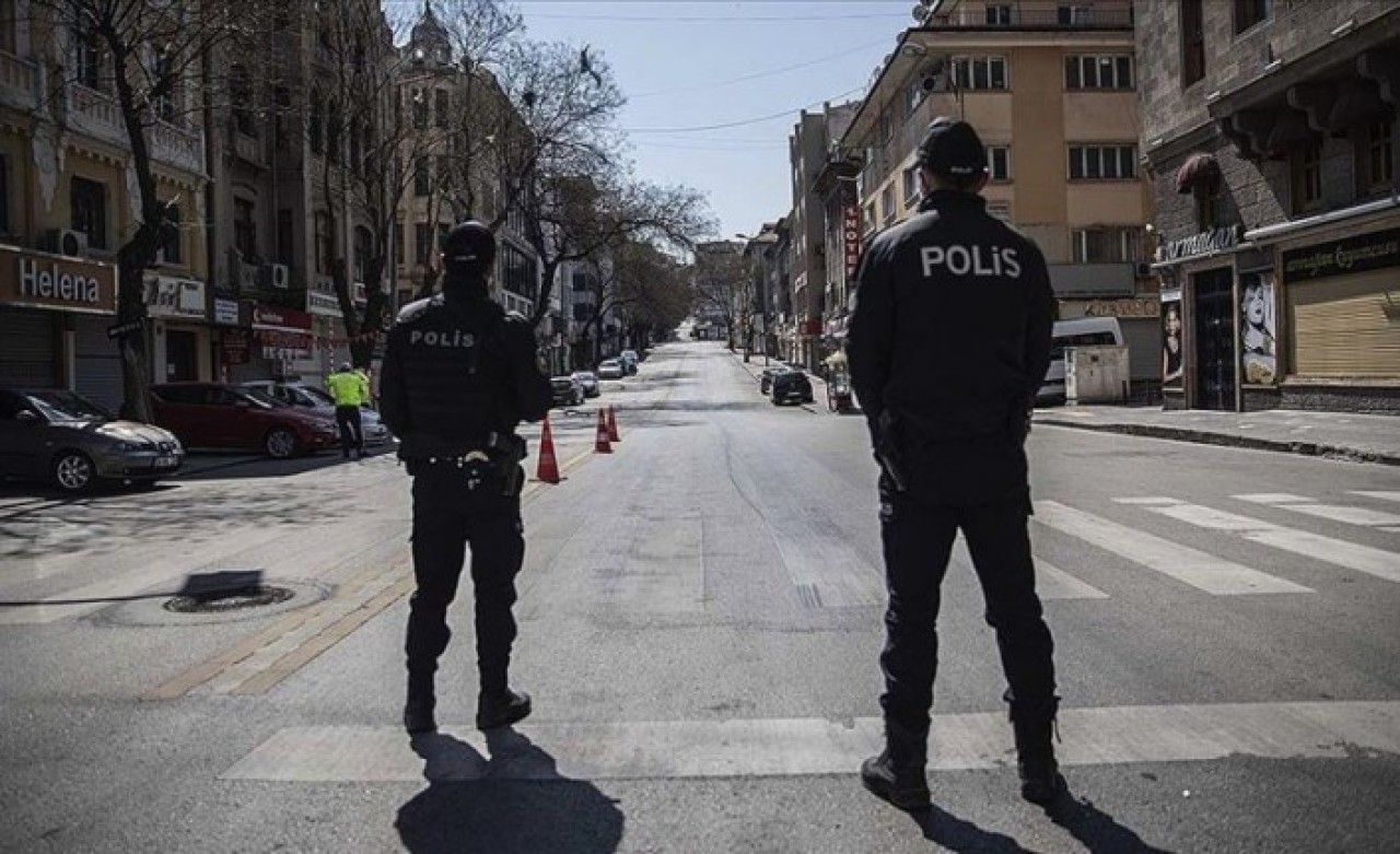 İçişleri'nden 65 yaş üstü ve 20 yaş altı için yeni genelge