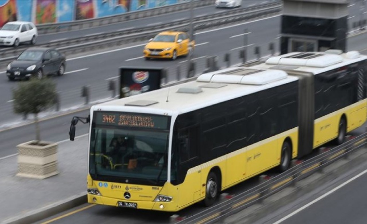 İstanbul'da toplu taşıma sefer saatleri belli oldu