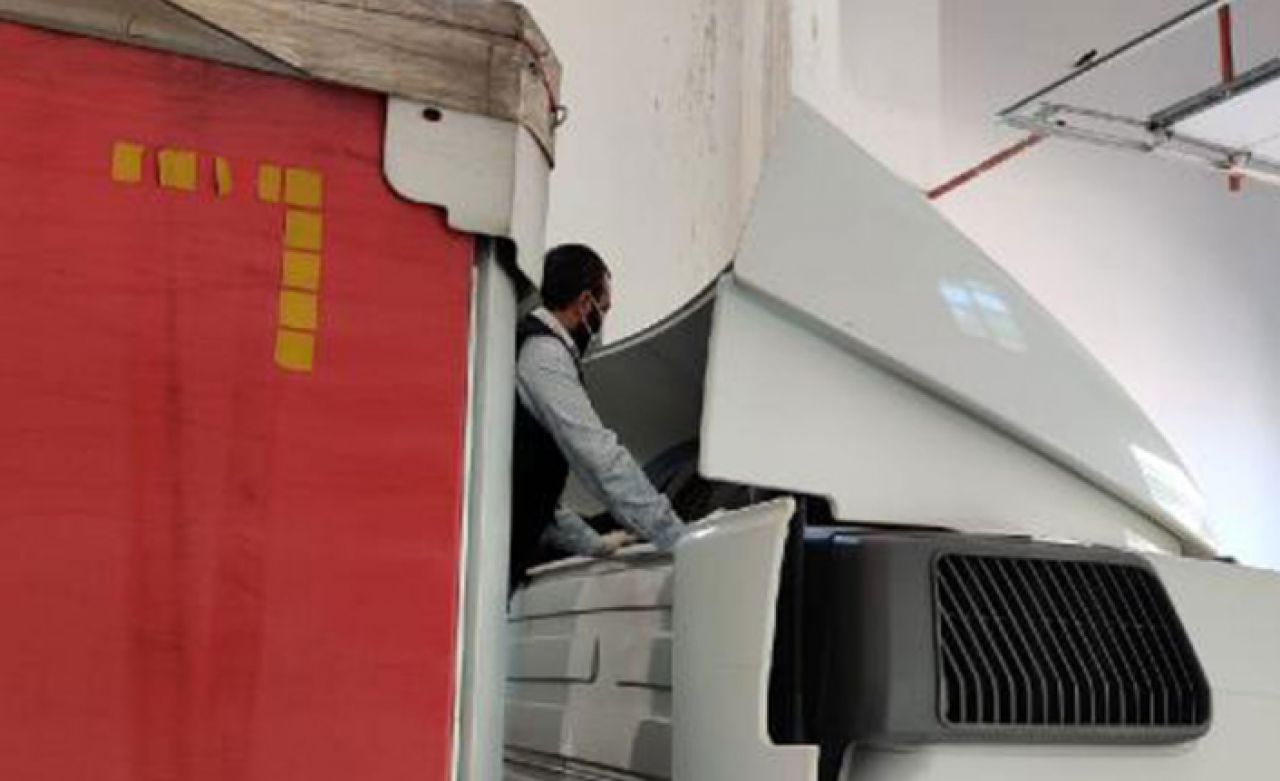 Kaçak olarak Türkiye'ye girmek isterken yakalandı: Saklandığı yer şoke etti!