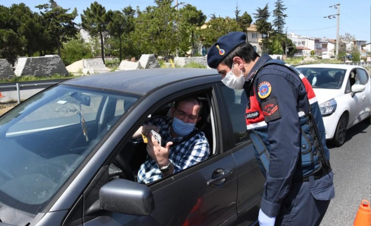 Nasıl seyahat edecekler: 65 yaş için yeni genelge