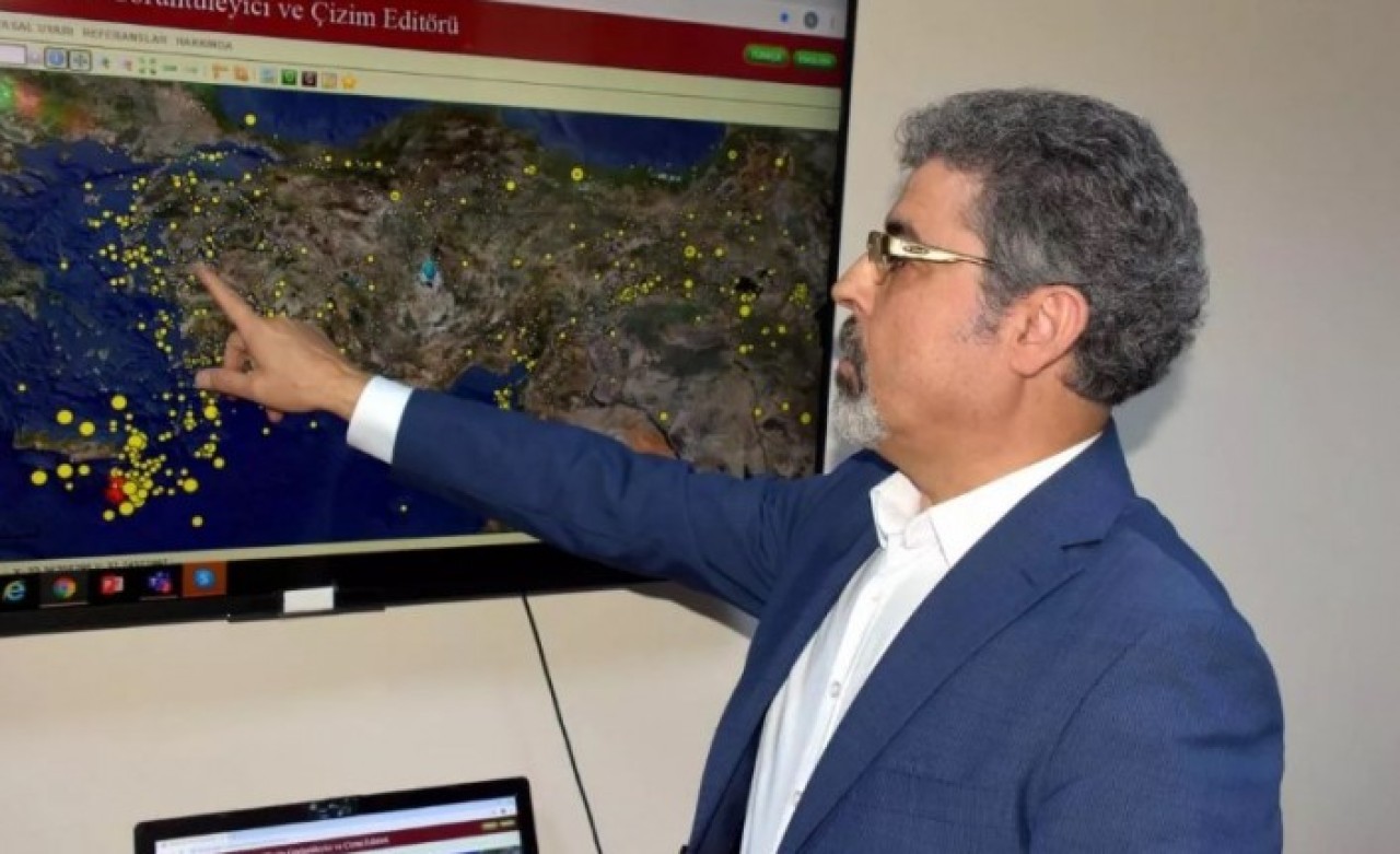 Prof. Dr. Hasan Özbilir'den Ege ve Akdeniz kıyıları için 'tsunami' uyarısı