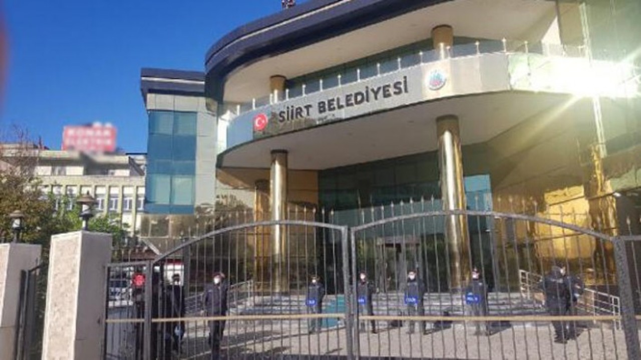 Siirt Belediyesi'ne ve 2 ilçeye kayyum atandı