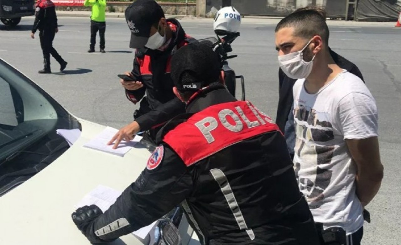 Sokağa çıkma yasağını delen vatandaş: ‘Kaportacı 'Gel,  arabayı al' dedi’