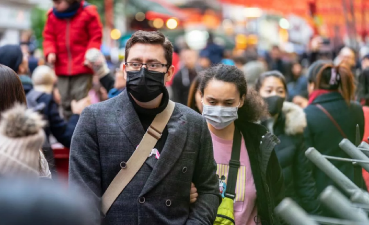 Sokağa maskesiz çıkanlara hapis cezası ve 380 bin liraya kadar ceza!