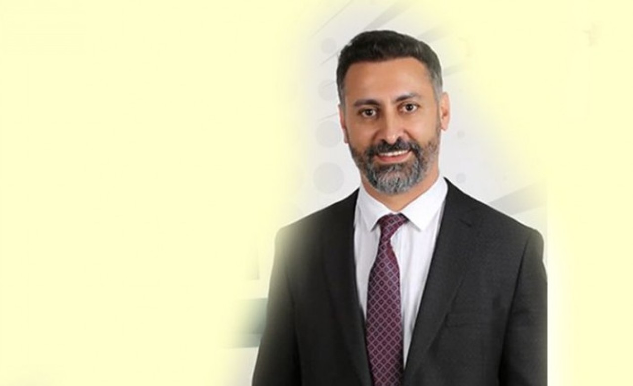 Söke'de bir gün başkan vekilliği yapan Ersin Solmaz,  kendisine inşaat izni verdi!