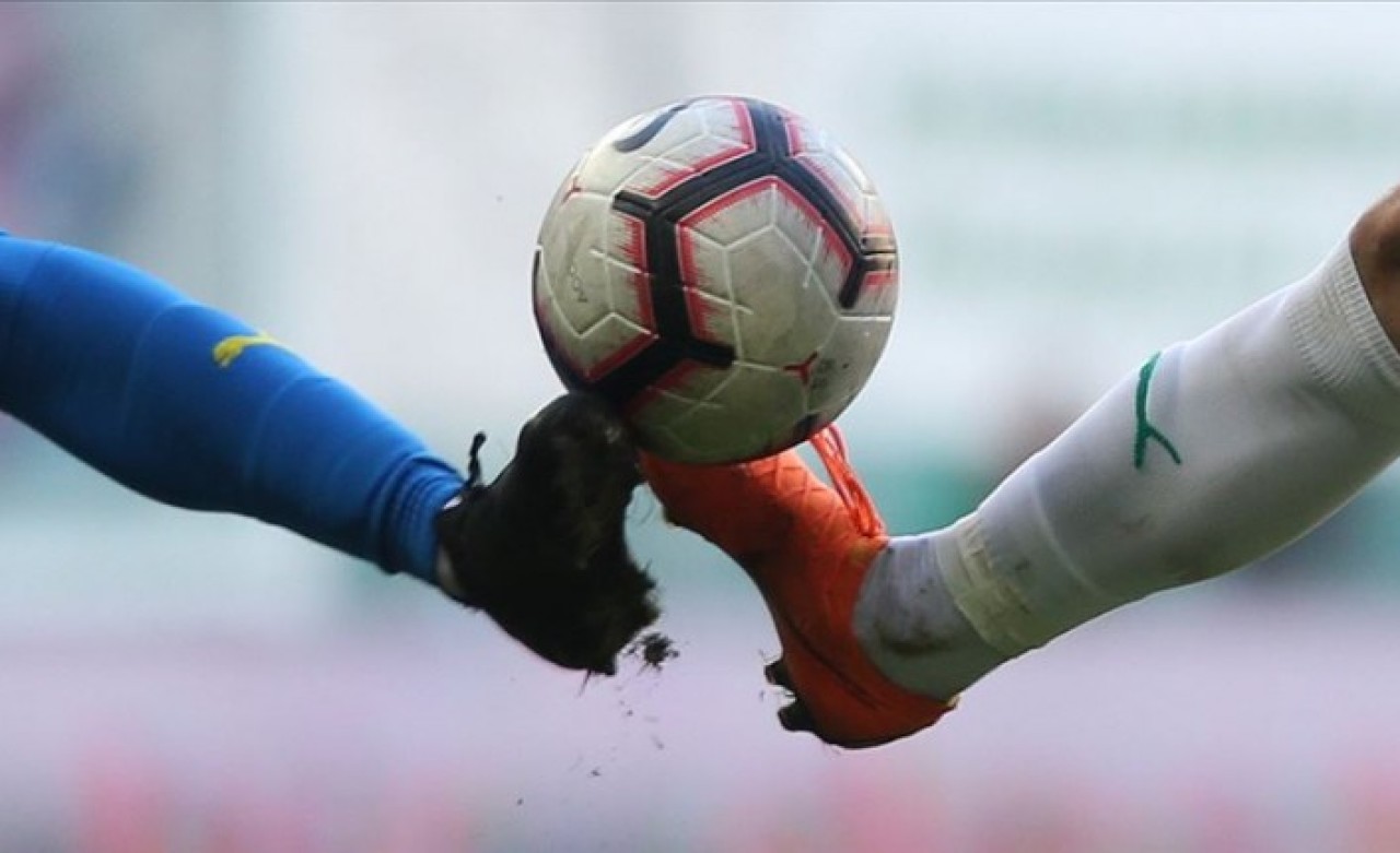 Tam ligler başlayacaktı: 2 futbolcunun daha koronavirüs olduğu öğrenildi