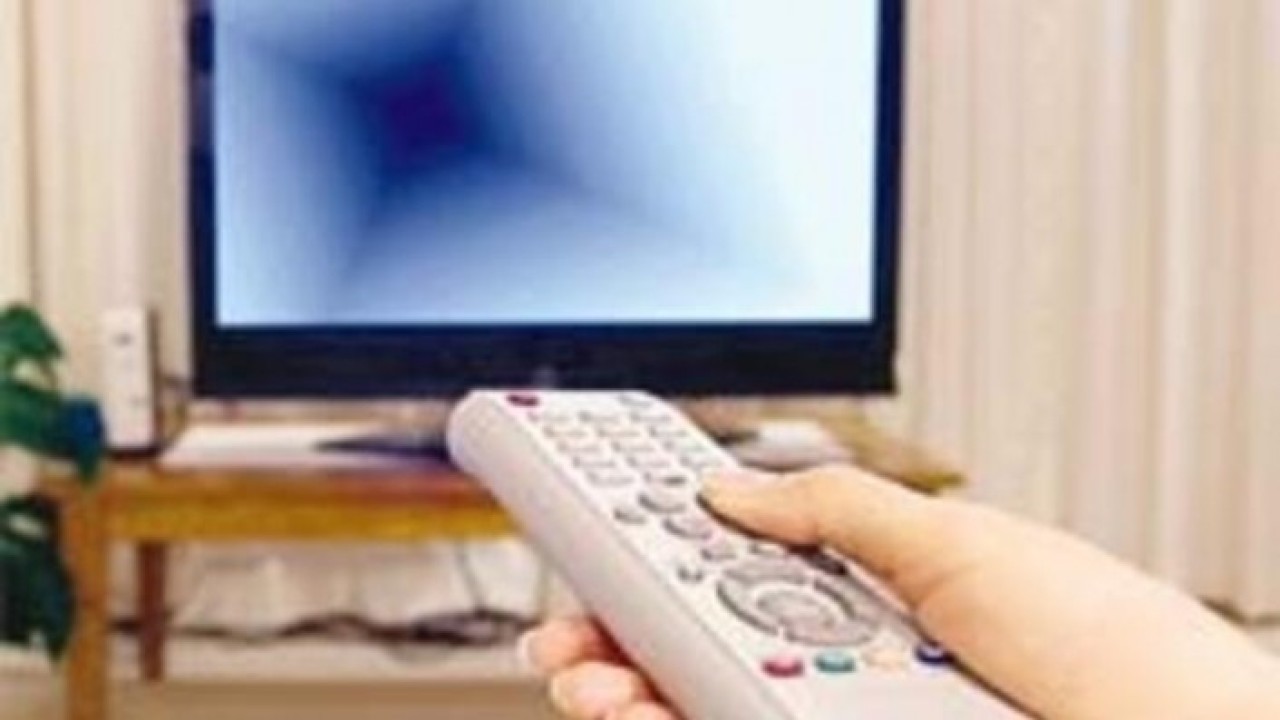 Televizyon kumandası silah sayıldı!