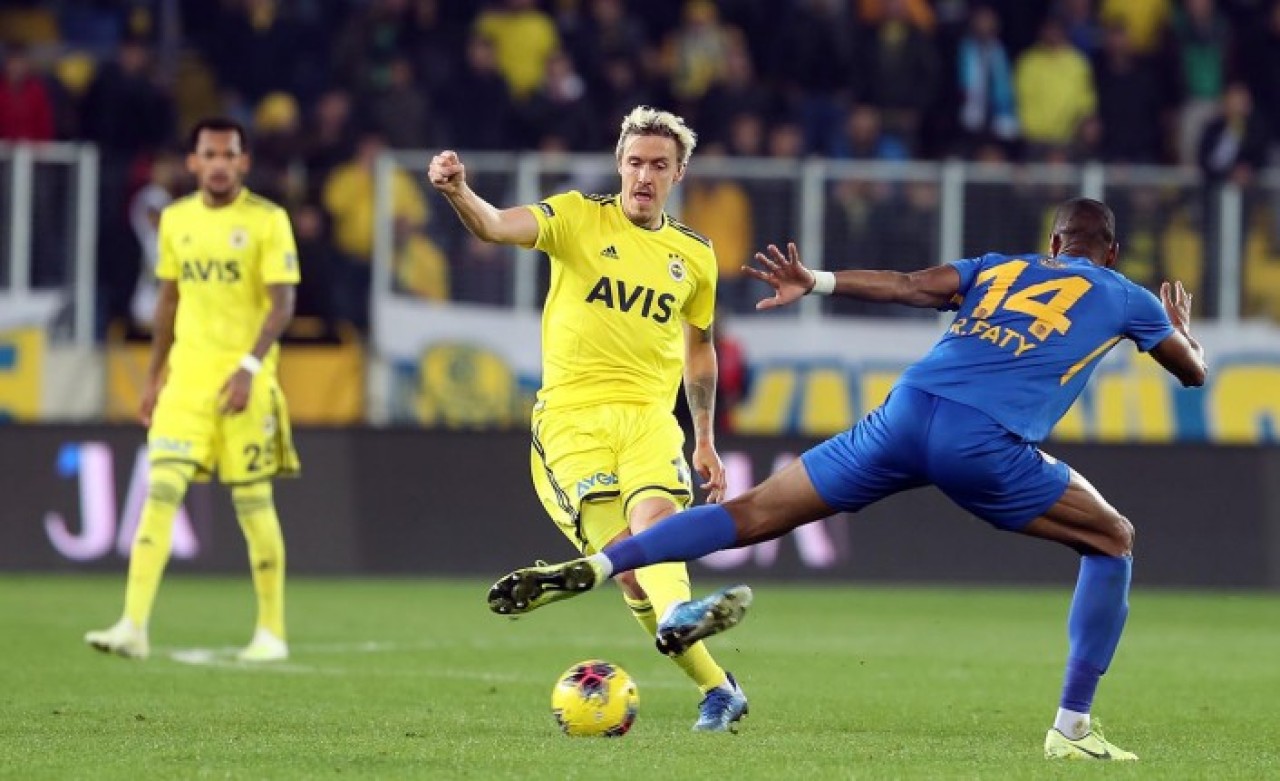 TFF Süper Lig'i başlatmayı planlıyor ama futbolcular oynamak istemiyor!