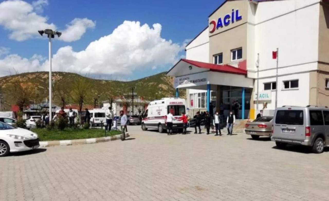 Bitlis'te uçurumdan atlayıp intihar etti