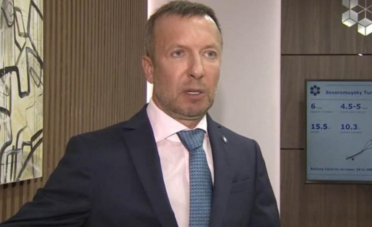 Ünlü milyarder intihar etti