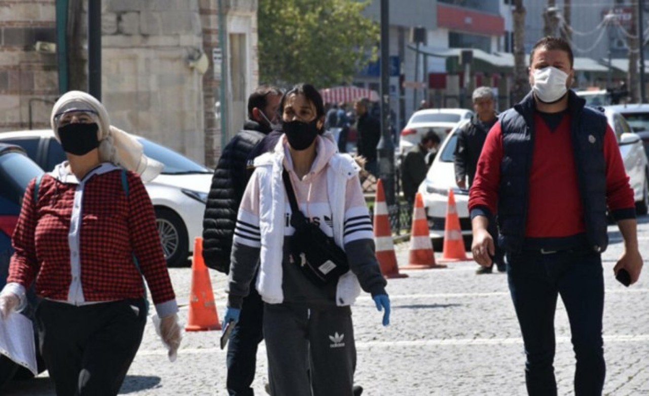 Valilikten flaş açıklama: Maske takmak zorunlu