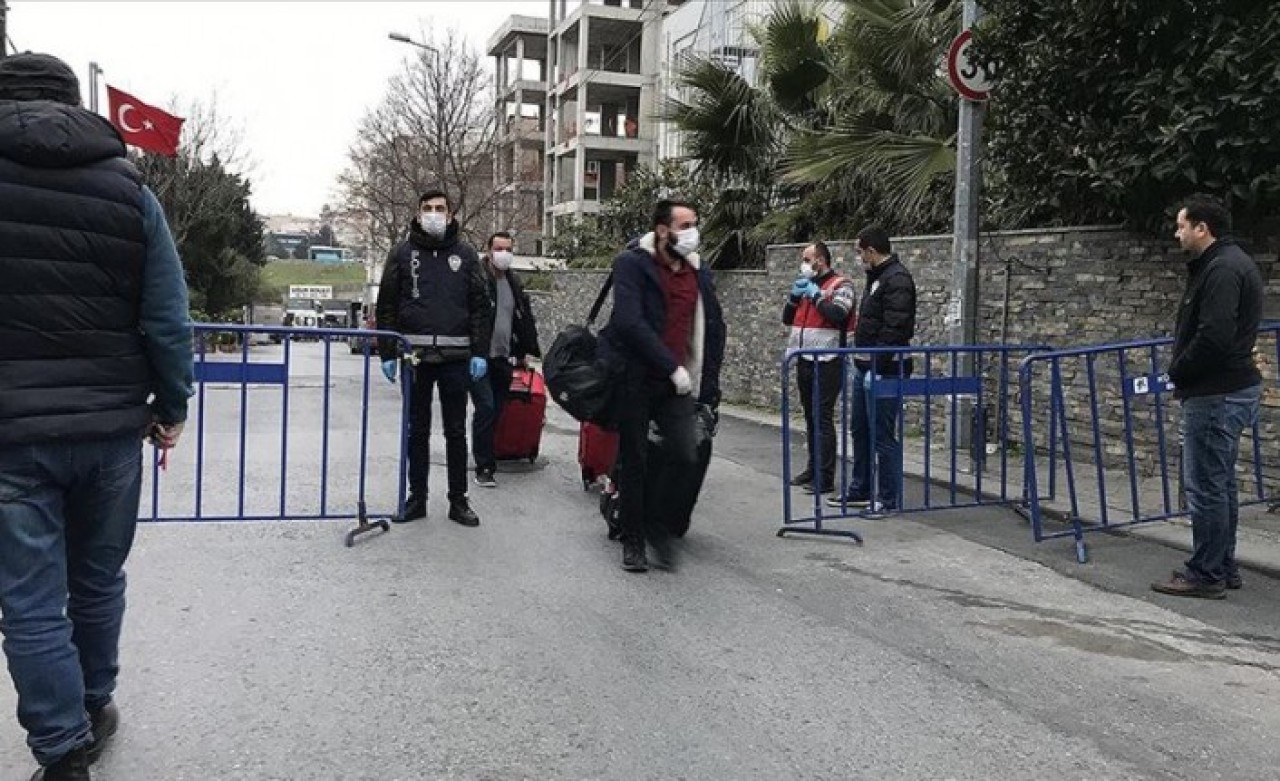 Yurtlarda 9 bin 700 kişi karantinada