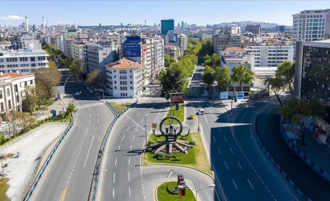 15 ilde haftasonu sokağa çıkma yasağı ilan edildi!