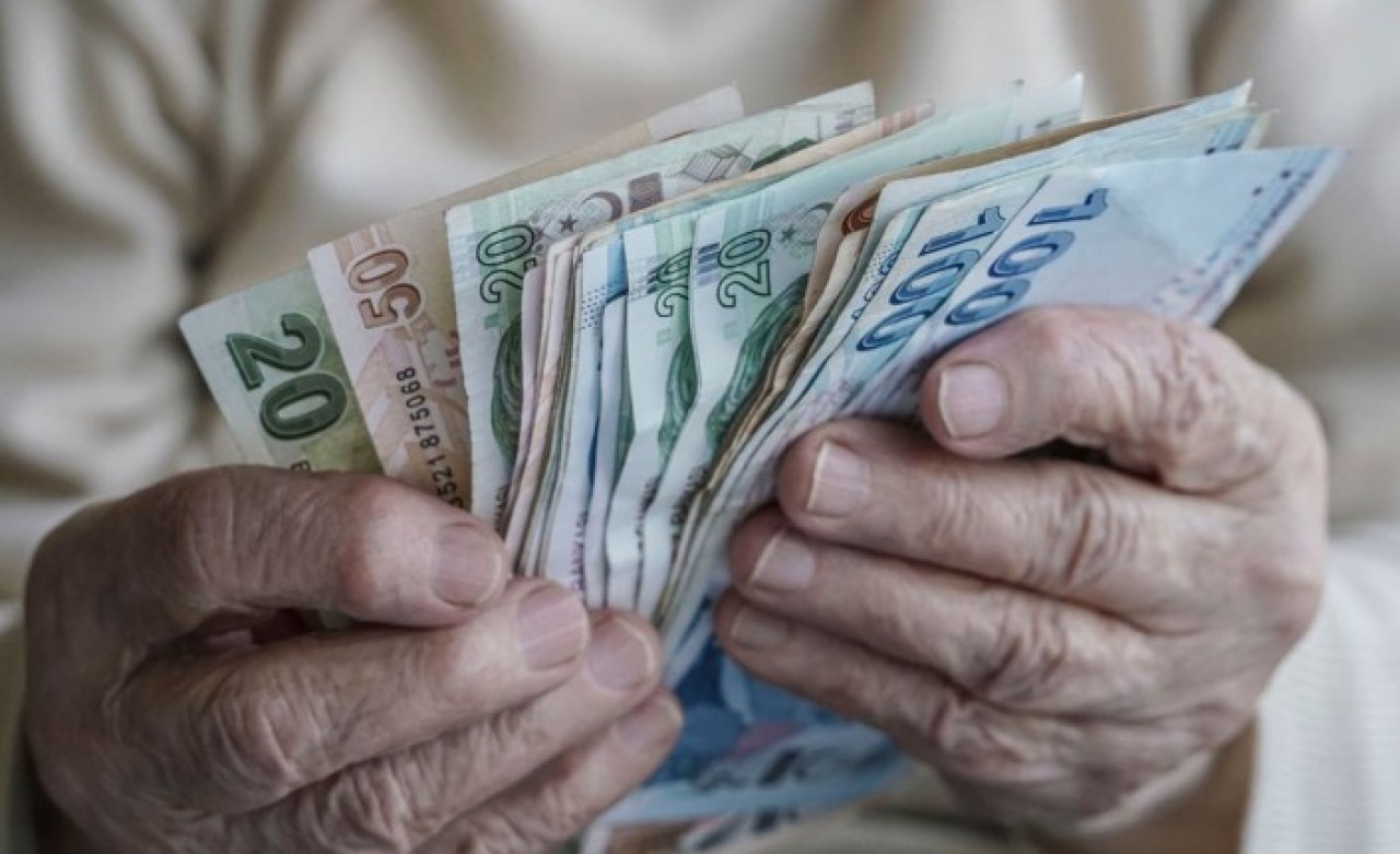 2022'de zorunlu olacak sistemde emeklilik için yaş sınırı belli oldu!