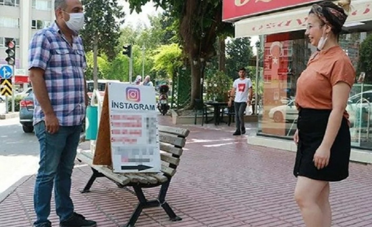 Adanalı Yılmaz Fikriderin'den ilginç girişimcilik: Sokakta takipçi,  yorum ve beğeni satıyor