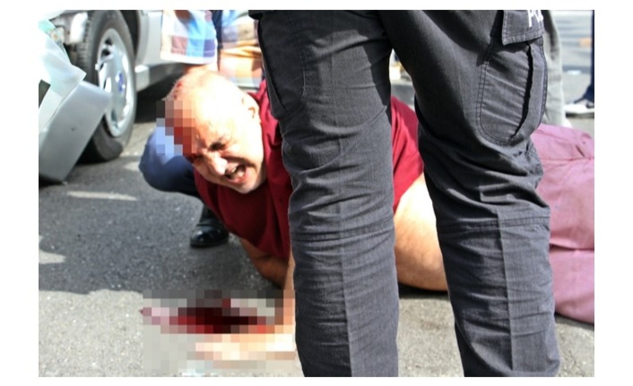 Antalya'da yolcu otobüsü ile servis minibüsü kaza yaptı: Şoför Rahmi Yılmaz öldü