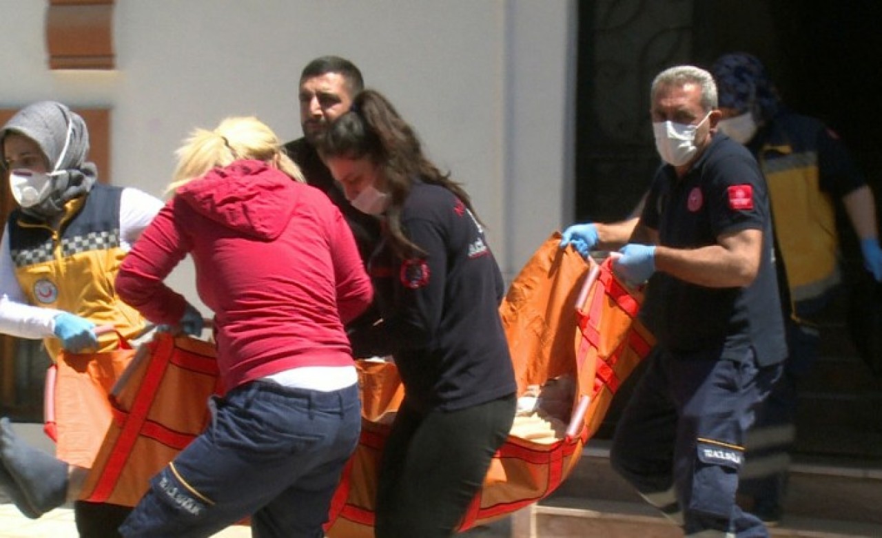 Mikail Konukoğlu,  üniversite sınavına girecek olan kızı Merve Konukoğlu'nu öldürdü