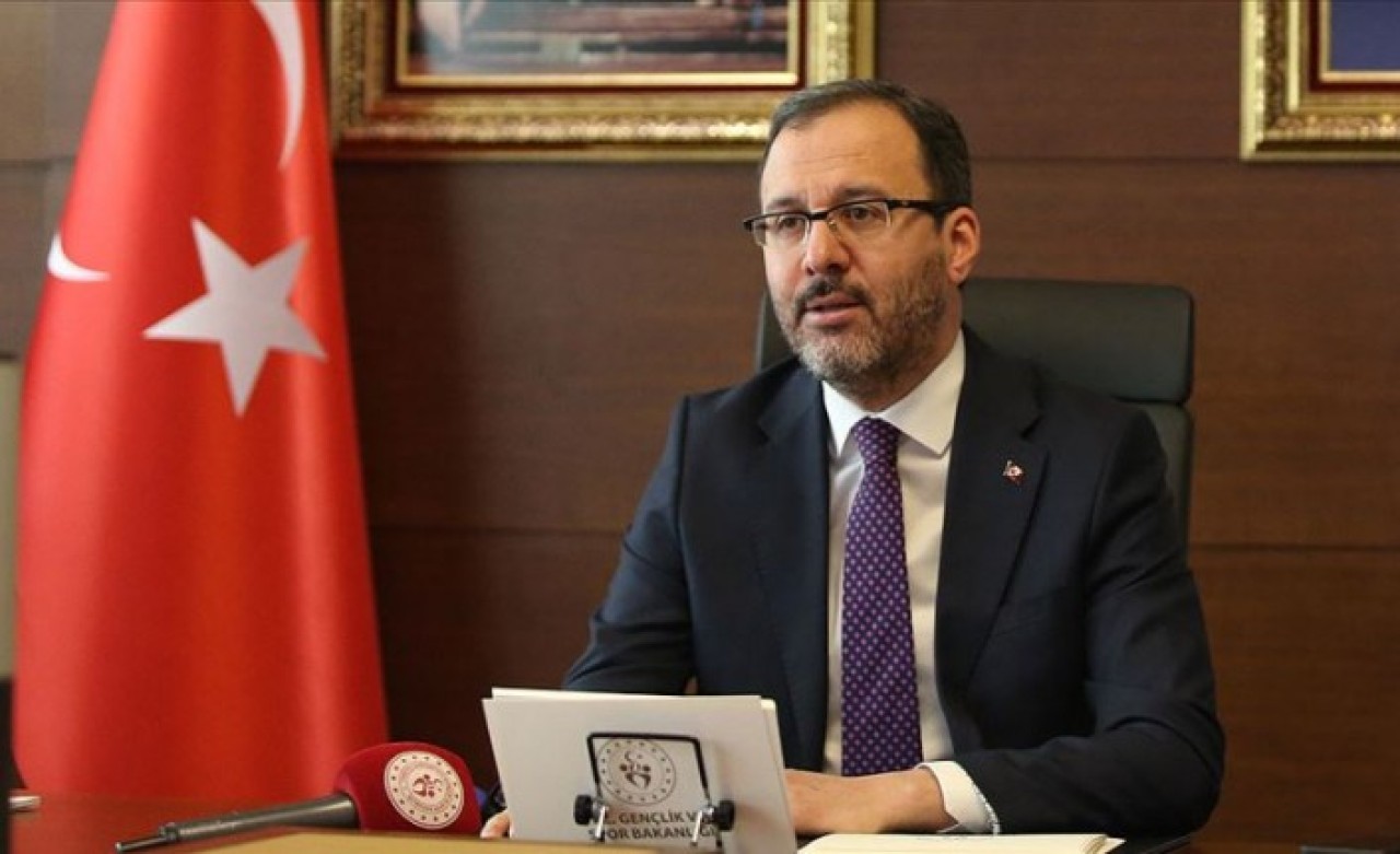 Bakan Kasapoğlu spor tesislerinde uygulanacak tedbirleri açıkladı